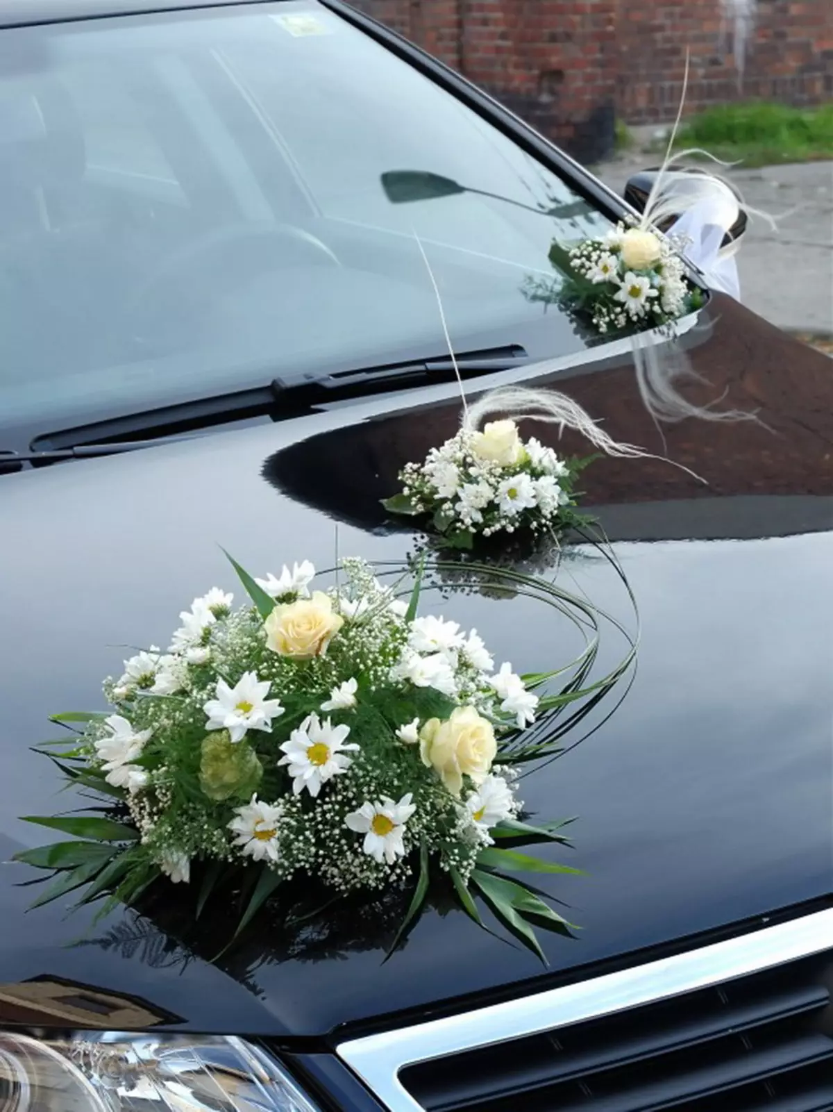 Bridal Bouquet dengan tangan mereka sendiri (65 foto): Cara Membuat Karangan Pernikahan Bush Mawar, Uang dan Buah itu sendiri Langkah demi Langkah? 8020_41