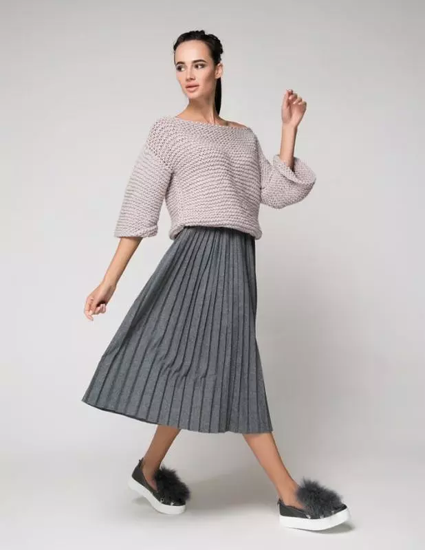 段ボールスカート（79枚の写真）：秋に段ボールスカートを着用する方法、そしてそれらはプリステとどのように異なりますか？長いスカートと膝の下の画像 802_48