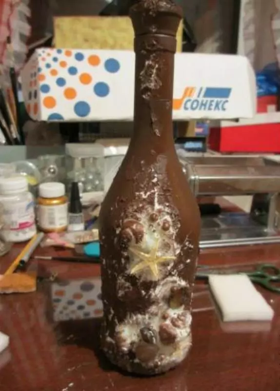 Steampunk-flessen: Decor DIY, Master Class on Coffee Bottle Decoration, Decoupage 