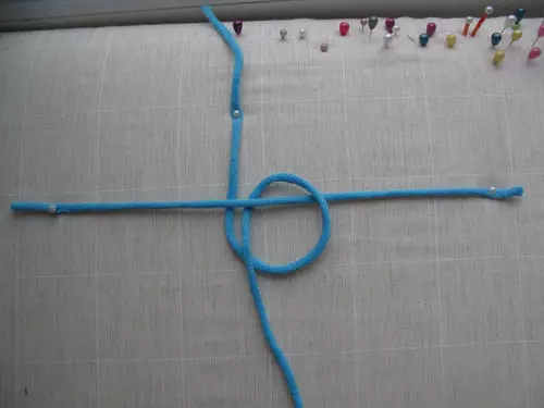 МАЦРАМЕ чворови: Шеме ткања главних једноставних чворова, равних и квадратних, 