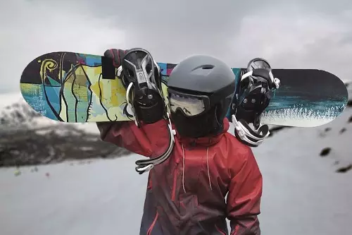 តើធ្វើដូចម្តេចដើម្បីជ្រើសរើស snowboard សម្រាប់កំណើនមួយ? Rostovka របស់ស្ត្រី។ តើធ្វើដូចម្តេចដើម្បីជ្រើសរើសជាបុរសដែលមានទំហំ snowboard? ការជ្រើសរើសនៃរង្វាស់សម្រាប់កុមារ 8381_8