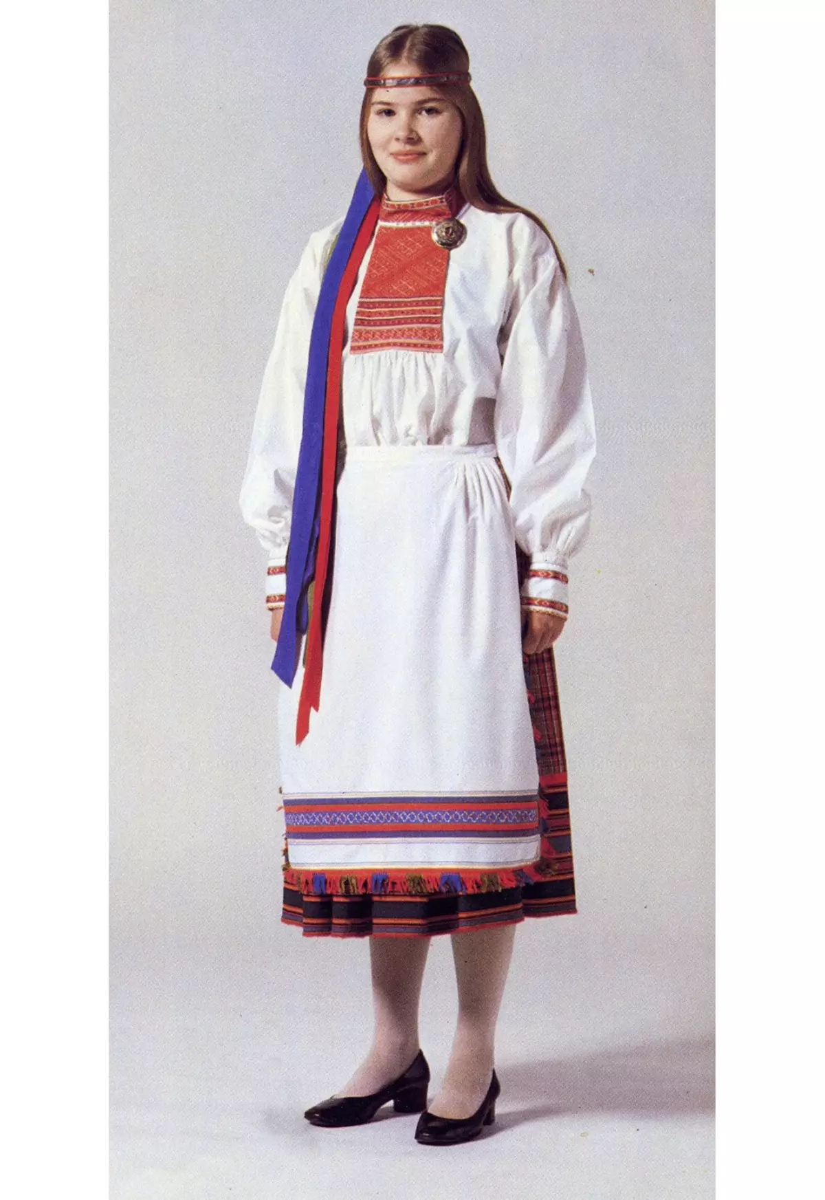 Կարելովի ազգային զգեստ (40 լուսանկար). Կանանց ավանդական կարելական հանդերձանք 838_12