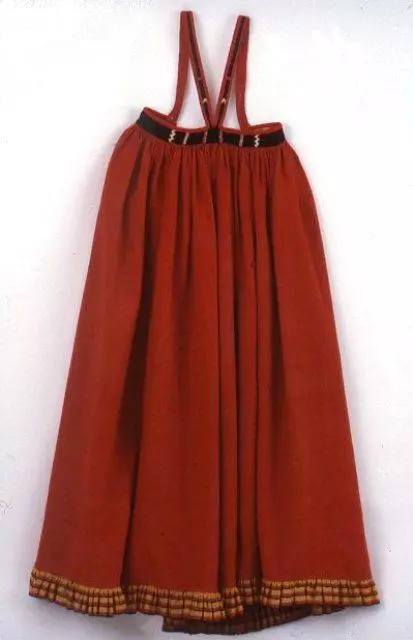 カレロフの国立衣装（40枚の写真）：女性の伝統的なカレリアの衣装 838_23