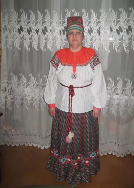 Национални костим Карелова (40 фотографија): Женски традиционални Карелиан Оутфит 838_26