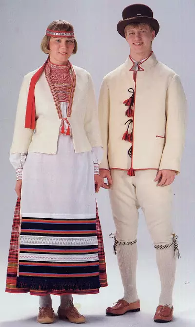 Национални костим Карелова (40 фотографија): Женски традиционални Карелиан Оутфит 838_8
