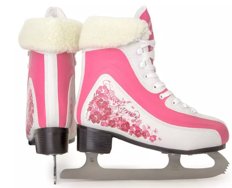 花样滑冰（49张）：女性和男士，黑色和白色的冰鞋。什么是与普通冰鞋不同的东西以及如何选择它们？尺寸 8390_31