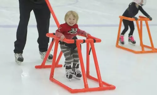 滑冰的支持：儿童的“企鹅”用于培训和代表成人，为初学者提供尺寸的滑板 8397_8