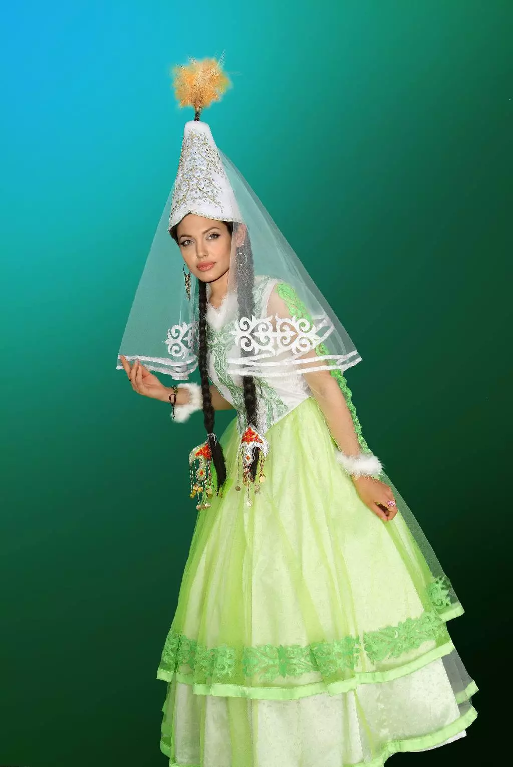 Казахстан Национална костим (68 фотографии): Женски традиционален костим Казахлс, народна облека за девојка од Казахстан 842_39