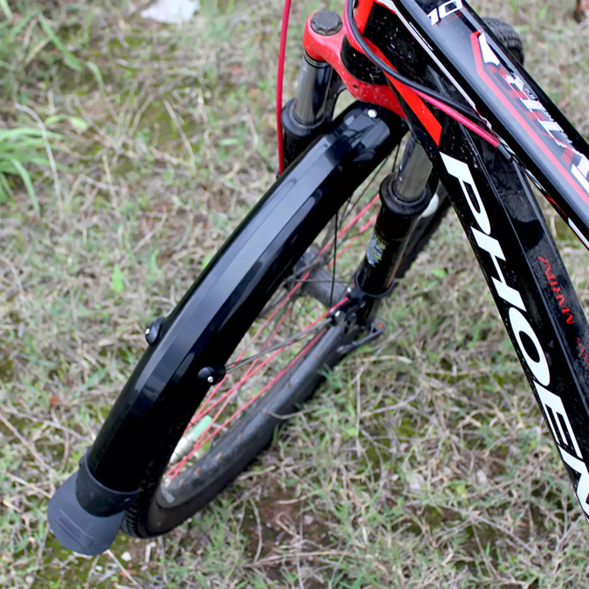 Bisiklet için kanatlar (72 fotoğraf): Karayolu ve diğer bisikletler için arka ve ön bisiklet kanatlarını seçin 8469_62