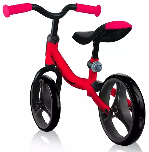 Дитячі велосипеди від 3 років: рейтинг кращих моделей для хлопчика і дівчинки? Огляд легких триколісних і двоколісних велосипедів для дитини 8486_32