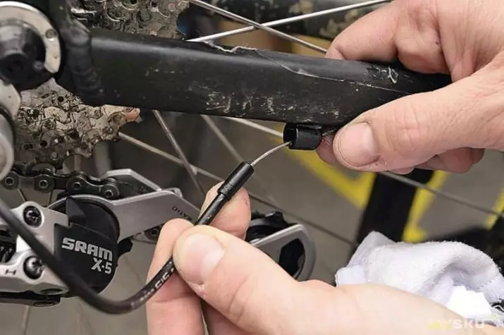 Велосипедско подмачкување: Како најдобро да ги подмачкува лежиштата? Калциум и силиконски подмачки за велосипеди, други видови 8502_23