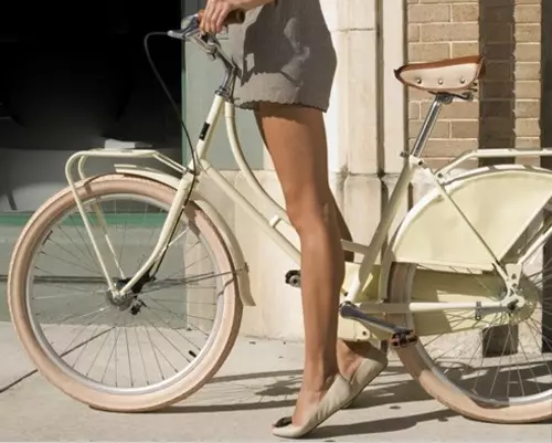 Ženske bicikle (64 fotografije): urbani, zadovoljstvo, sklopivi i drugi modeli. Kako odabrati bicikl za ženu? 8521_4