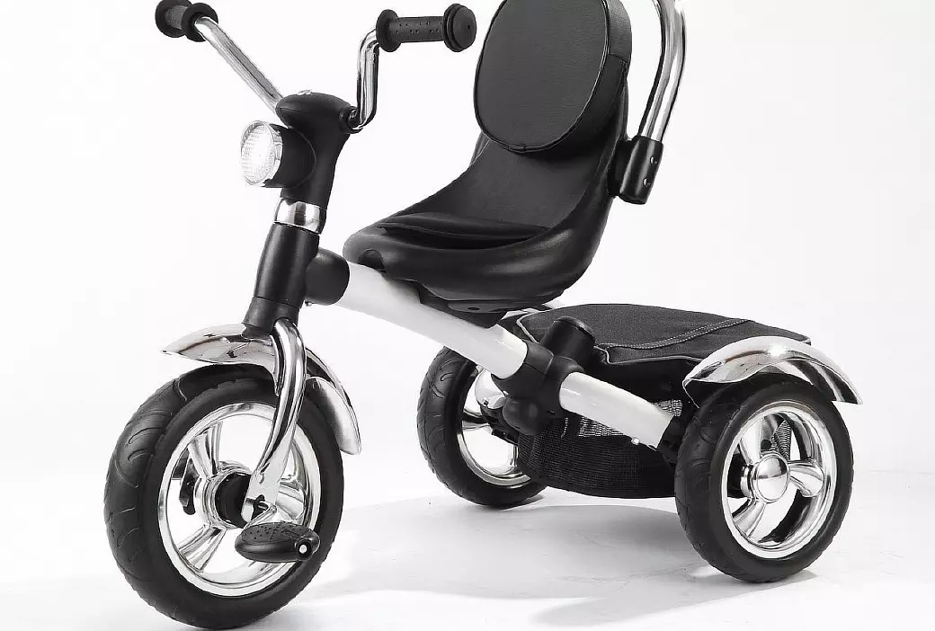 Bicicletas para niños Lexus trike: una descripción de bicicletas de tres ruedas para niños. ¿Como escoger? 8572_12