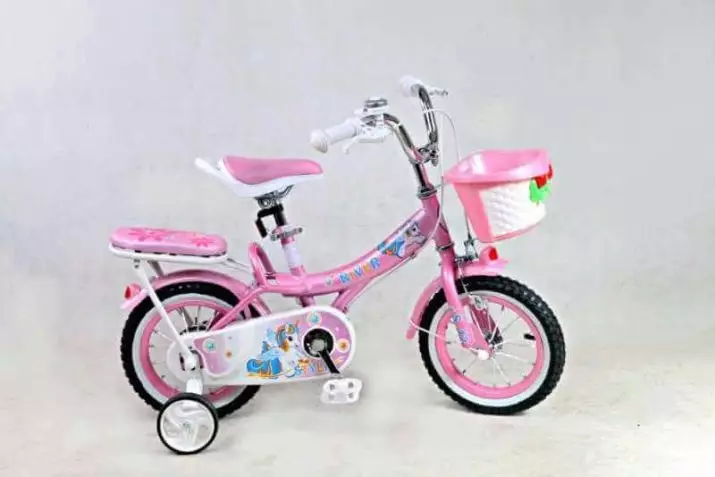 Бицикли од 3 до 5 година: избор лаких бицикла за дечаке и девојчице 8601_14