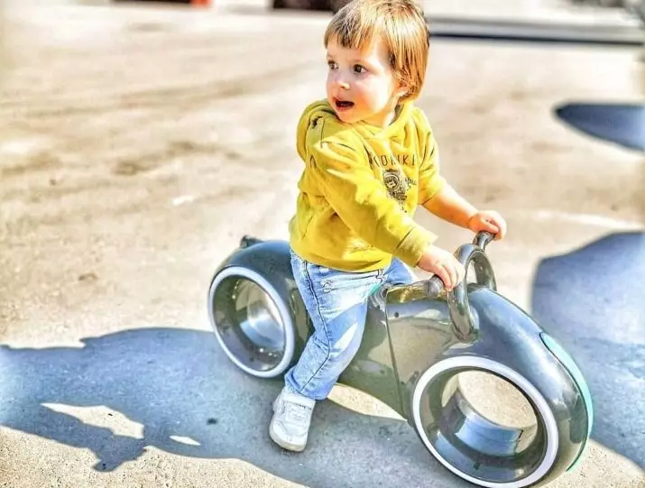 Begovil Star One Scooter: Beskrywing van kinders se beggrel tron ​​fiets met LED-beligting en bluetooth. Resensies van ouers 8634_16