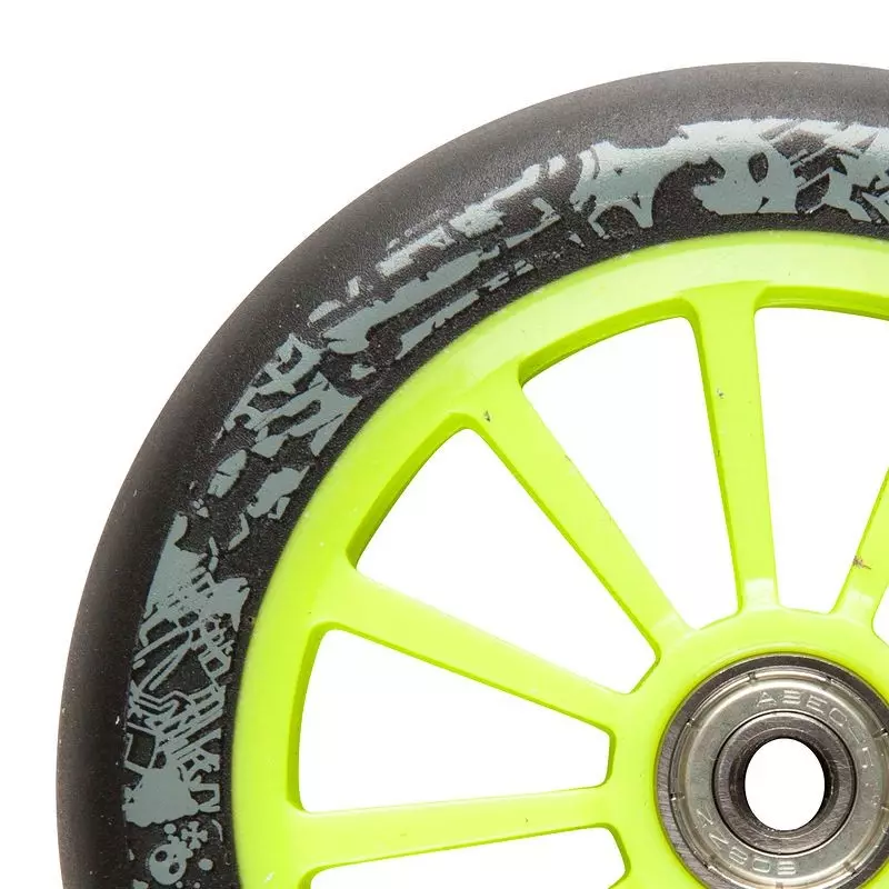 Räder für Roller: Modelle mit einem Durchmesser von 100, 110, 175, 200 mm und anderen. Gummi- und Pneumokappen. Was ist besser zu wählen? 8648_2