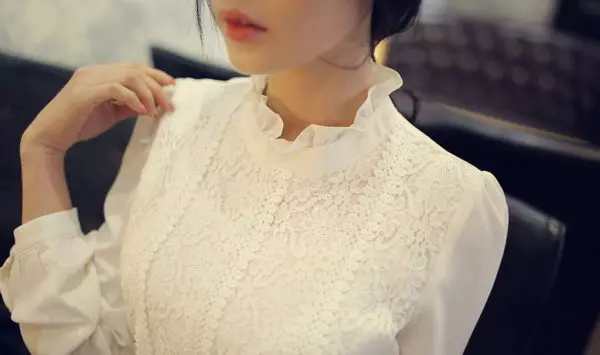 Модели блузе 2021 (170 фотографија): Модни трендови, са огрлицом, кратким рукавима 867_109