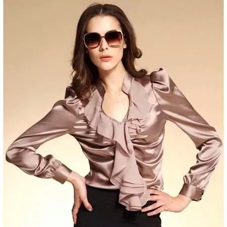 Blusa Models 2021 (170 fotos): tendències de moda, amb colls, mànigues curtes 867_140