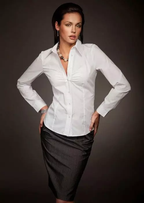 Blouse Models 2021 (170 mga larawan): Fashion Trends, na may collars, short sleeves 867_163