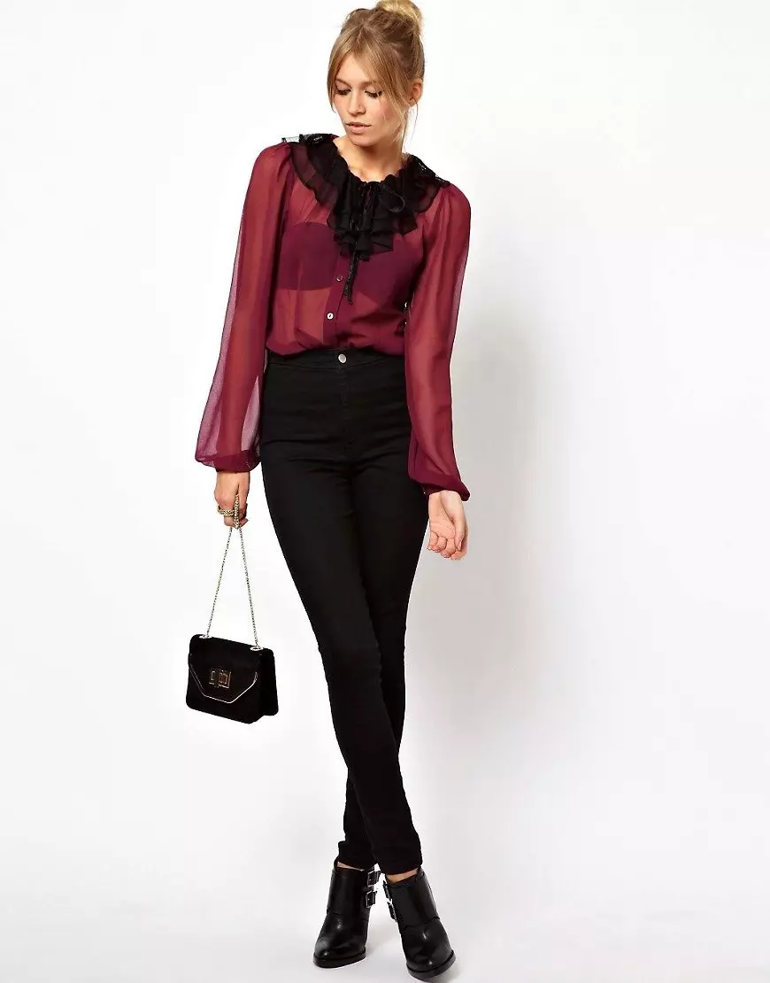 Blouse mat enger Taille (45 Fotoen): Blouses mat Swans op Schëlleren, erof 878_25