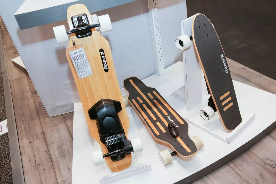 Electrollongboards: Longboards Overview with Bork, Xiaomi and others. Features of electronic off-road longboards. What is his length? 8791_9
