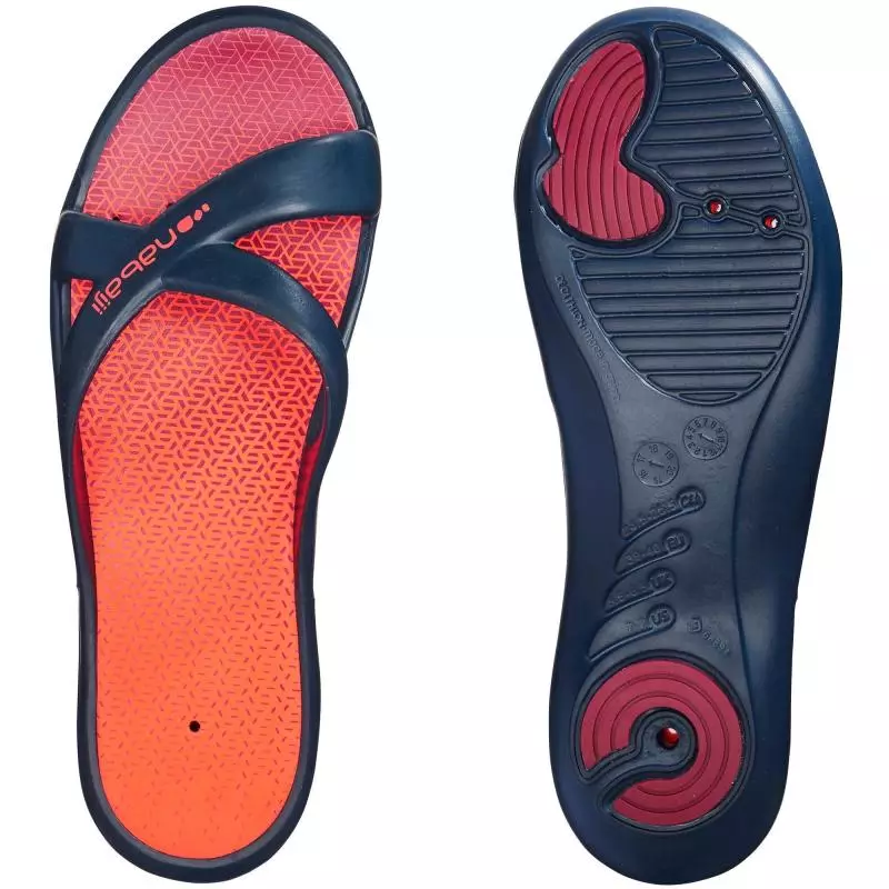 Peldbaseina apavi: slaps, čības un citi. Kā izvēlēties sieviešu un vīriešu neslīdošus gumijas apavus peldēšanai? 8811_10