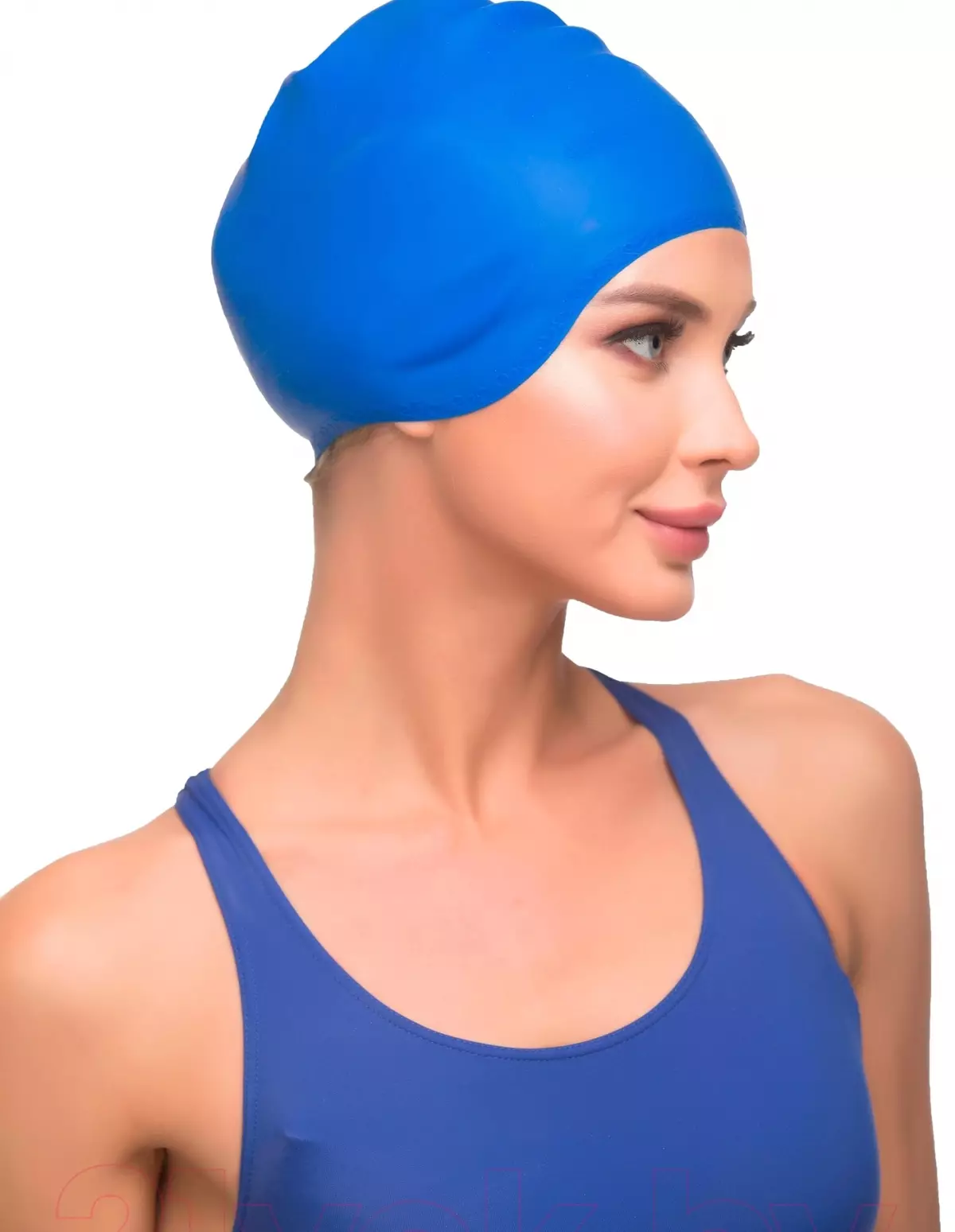 CAP עבור הבריכה (41 תמונות): איך לבחור כובע לשחייה כי לא עובר מים? עם פרחים ואוזניים, גדול וסרוג ומינים אחרים 8816_24