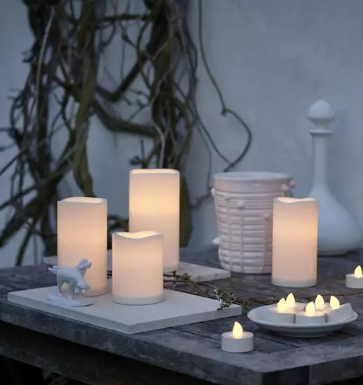 IKEA Sviečky: Aromatické v sklenenej a LED sviečok na batériách, čajové sviečky, červené ochutené sviečky a ďalšie možnosti 8897_19