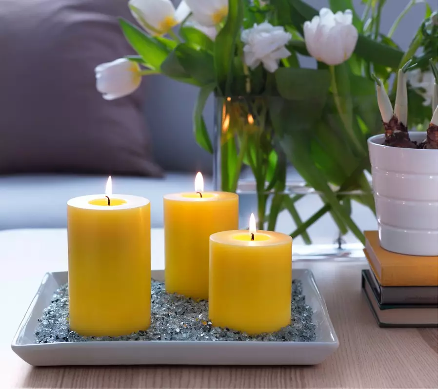 IKEA espelmes aromàtiques: en un got i dirigits espelmes en bateries, jocs de veles, espelmes de te amb gust vermells i altres opcions 8897_4