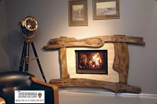 ¿Cómo decorar la chimenea? Registro con sus propias manos de chimeneas decorativas de cajas y otras. Decoración con decoraciones navideñas de ramas de abeto y otras ideas. 8902_46