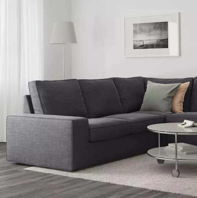 Ikea sofas (50 poto): ranjang sofa sudut sareng tilepan konéng sareng tempat bobo, anu alit ka méja dina armrest sareng modél anu sanés 8911_4