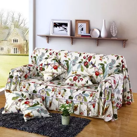 IKEA SOFAS (50 foto's): Angular Sofa-bedden en geel vouwen met slaapplaats, klein voor de keuken, met een tafel in armleuning en andere modellen 8911_46