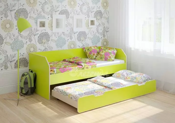 兒童沙發床（60張）：選擇一個折疊的選項變壓器，帶有柔軟的背部和抽屜，為一個男孩和女孩在幼兒園5年 8917_17