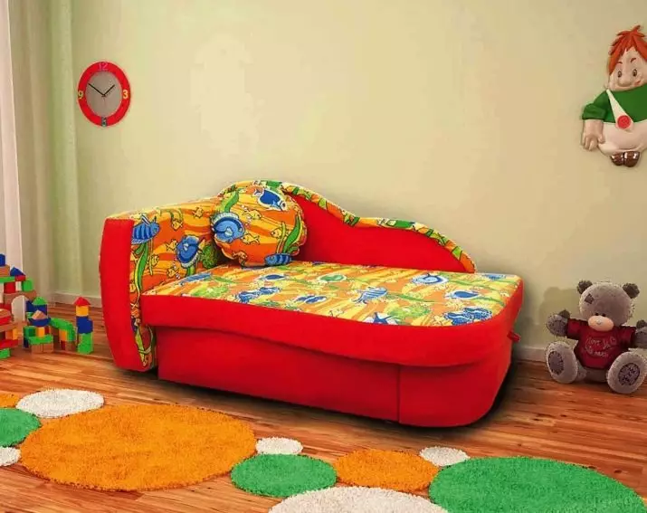 Infantil Sofá cama (60 fotos): seleccione unha opción de transformador de dobrar cunha volta suave e caixóns para un neno e nenas de 5 anos nun cuarto do viveiro 8917_45