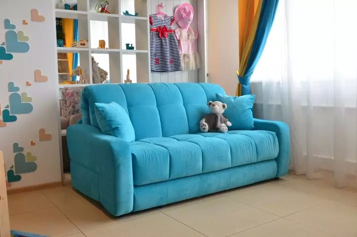 Дитячий диван-ліжко (60 фото): вибираємо розкладний варіант-трансформер з м'якою спинкою і ящиками для хлопчика і дівчинки від 5 років в дитячу кімнату 8917_50
