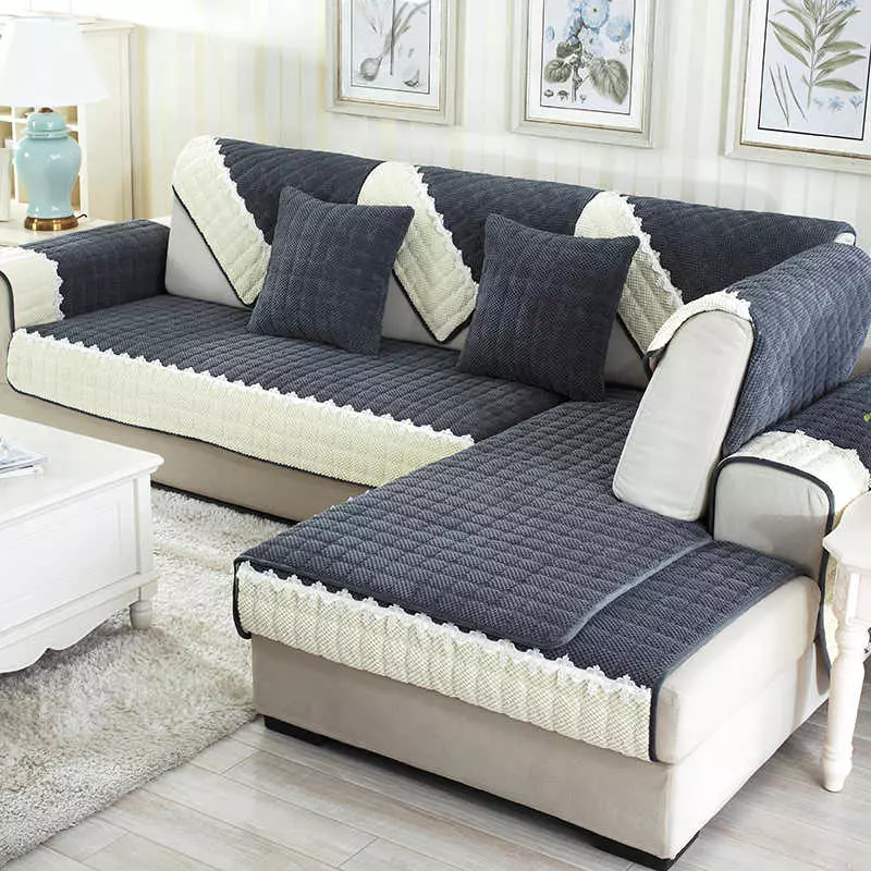 Deksler på en sofa med osmannisk: Hvordan velge en sengeteppe, Plaid og Cape på en sofa med et venstre hjørne? Hvordan bærer du? Alternativer for en sofa uten armlener og med dem 8955_16