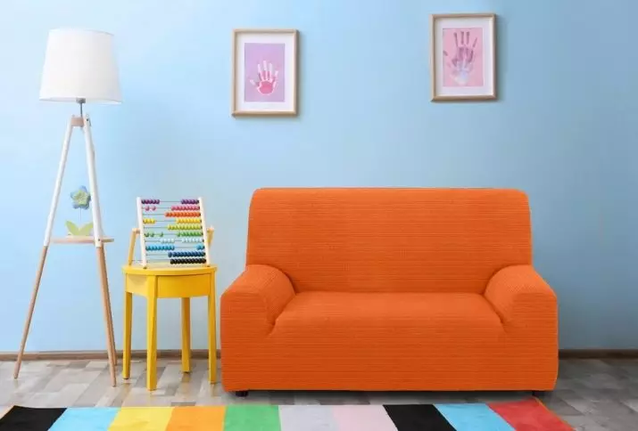 Slučaj na kauču IKEA: odabir prekrivača za kutne sofe bez naslona za ruke, univerzalni poklopci i druge opcije 8963_19