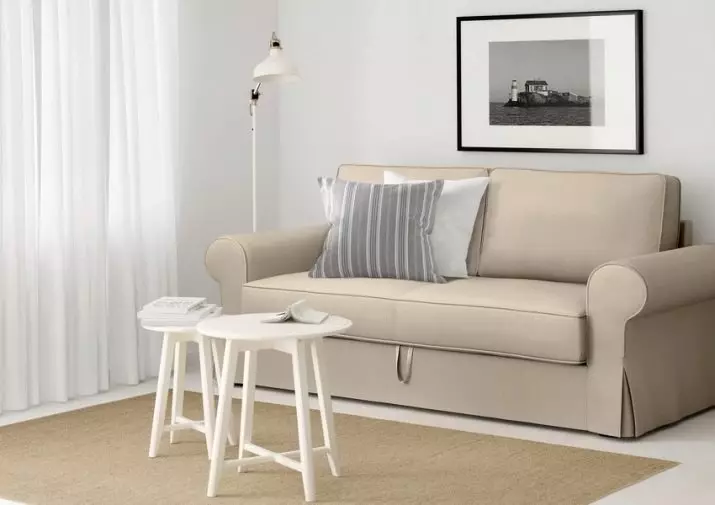 Kanepede Dava IKEA: Kol dayamaları olmayan köşe kanepeleri için yatak örtüleri seçimi, evrensel kapaklar ve diğer seçenekler 8963_35