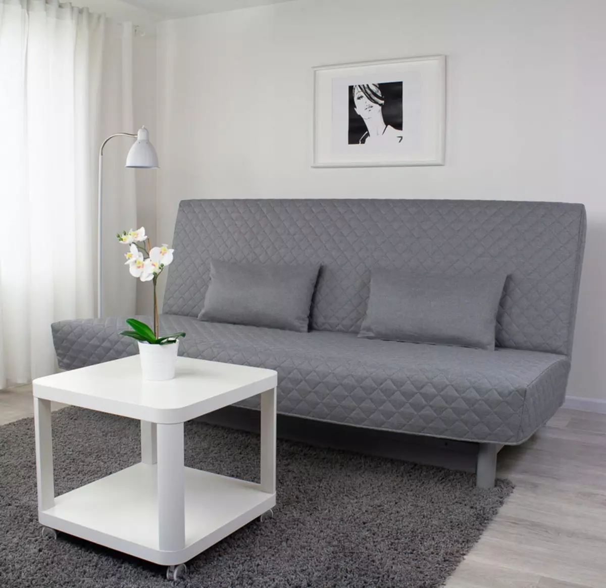 Slučaj na kauču IKEA: odabir prekrivača za kutne sofe bez naslona za ruke, univerzalni poklopci i druge opcije 8963_4