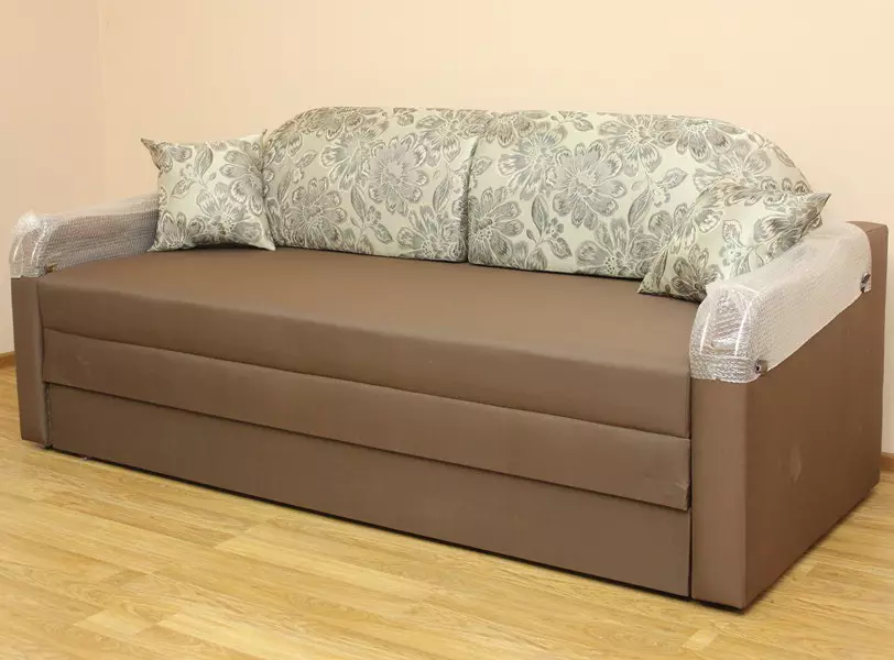 Dīvāns ar lodziņu veļa: izvēlēties izvelkamais dīvāns gulta ar atvilktnēm, divvietīgas un viena dīvāns 8978_16