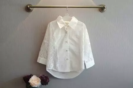 Блузи за момичета за училище (58 снимки): Училищните блузи, елегантни модели, плетени 897_30