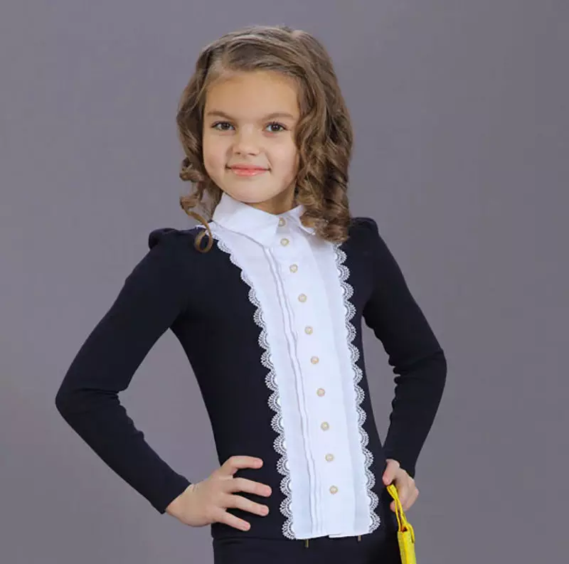 Блузи за момичета за училище (58 снимки): Училищните блузи, елегантни модели, плетени 897_47