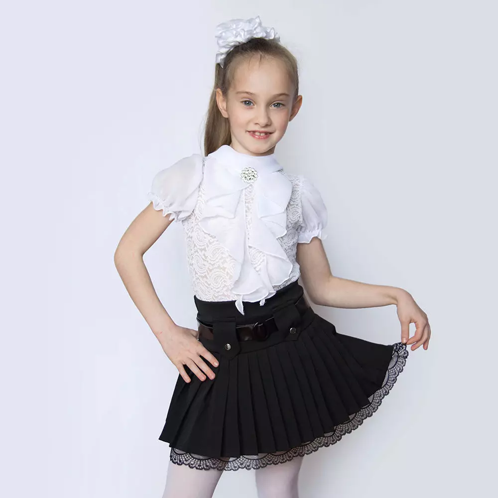 Blusas para niñas para la escuela (58 fotos): Blusas de la escuela, modelos elegantes, punto 897_50