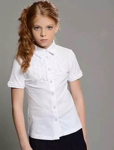 Блузи за момичета за училище (58 снимки): Училищните блузи, елегантни модели, плетени 897_7