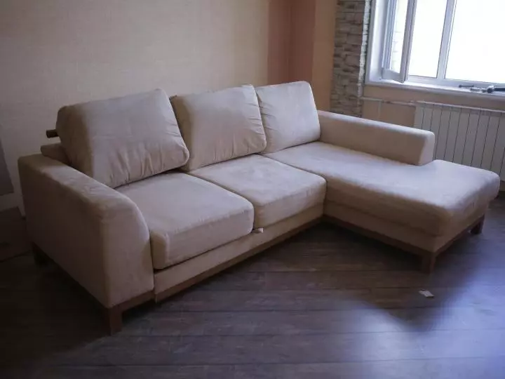 Sofa terbaik untuk tidur harian: Penarafan model untuk tidur untuk setiap hari. Firma teratas. Maklumbalas Pelanggan 9005_52