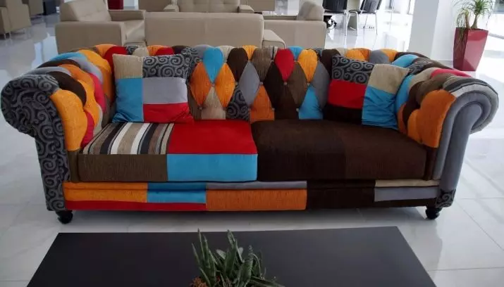 Tilepan Double Sofas: ukuran, milih hiji sofa tilepan 2-seater 9015_39