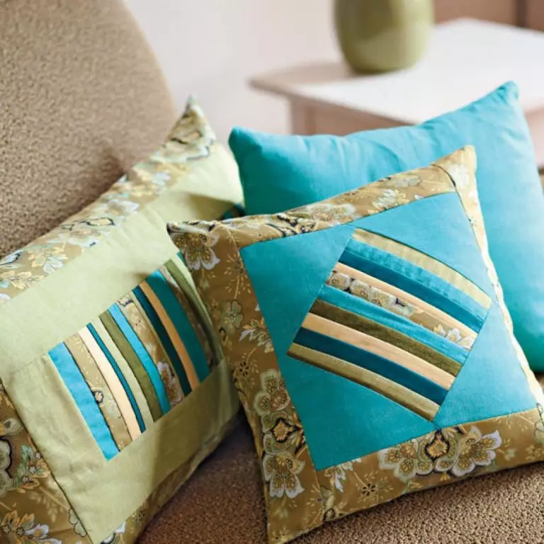 對於沙發（56張）枕頭：深沙發上裝飾大型和小型柔軟的枕頭，標準尺寸，長方形及圓形 9016_32