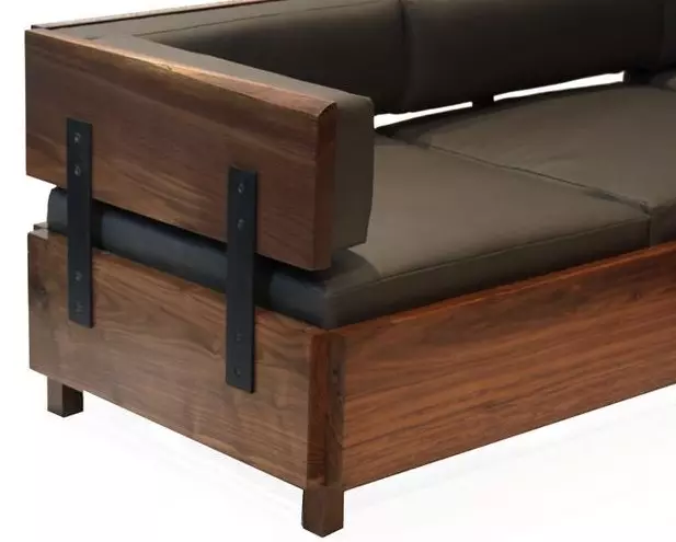 Ξύλινο καναπέδες: από μια σειρά από πεύκα και οξιάς, τα μοντέλα σε σκελετό και ξύλινα με την πλάτη, πτυσσόμενα γωνιακή και ευθεία unprofinal καναπέδες 9023_25