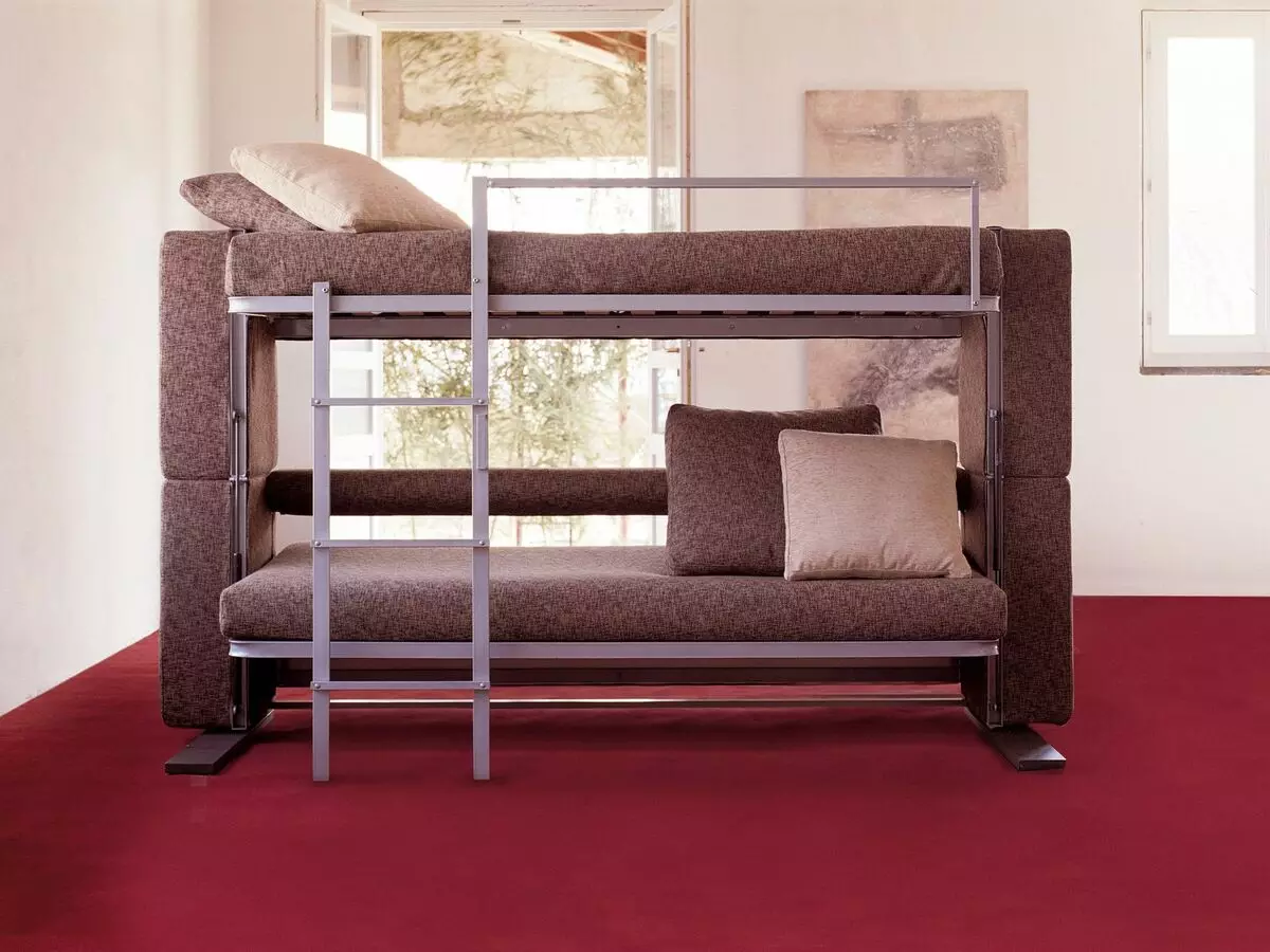 Sofa transpormer sa isang bunk bed: pumili ng dalawang-palapag na transpormer para sa isang maliit na laki ng apartment 9041_8