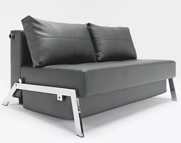 Sofa goi-teknologiako estiloan (39 argazki): aukeratu sofa sofa diseinu modernoarekin, eredu barietateak, egungo koloreak 9044_4
